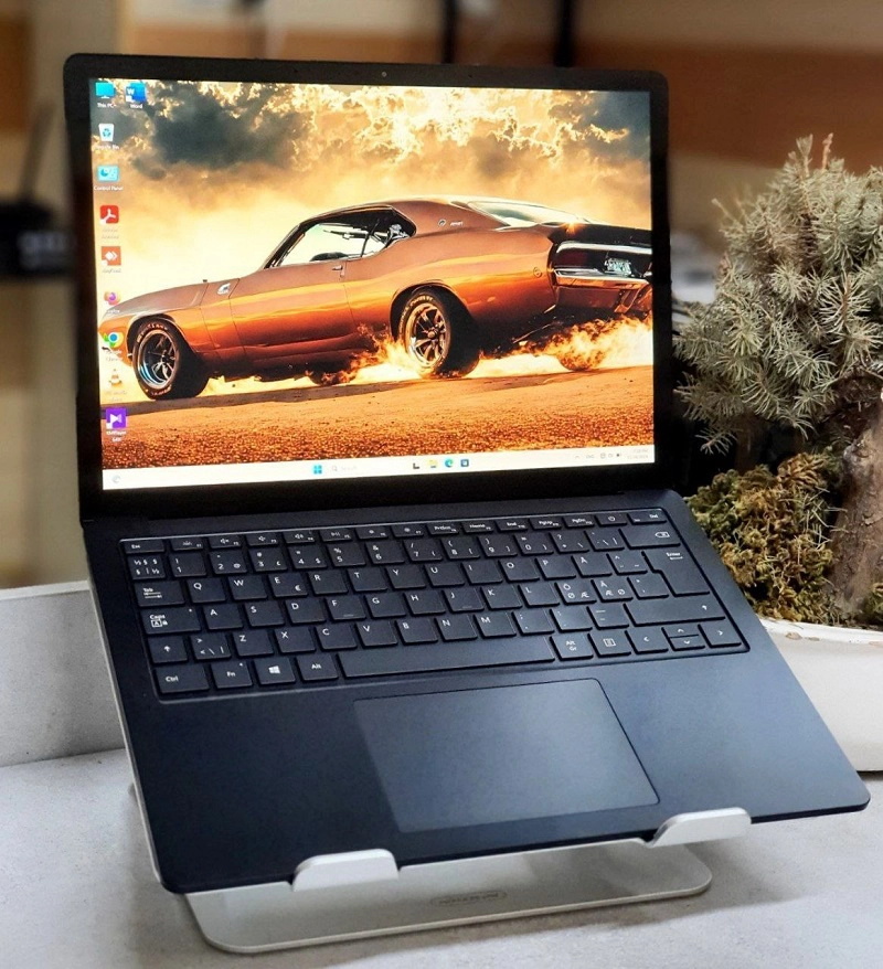 لپ تاپ مایکروسافت Surface Laptop 4 استوک